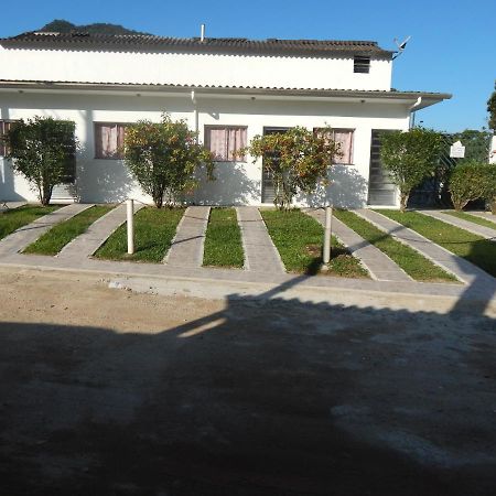 Vila De Ville Chales Ubatuba Exteriér fotografie